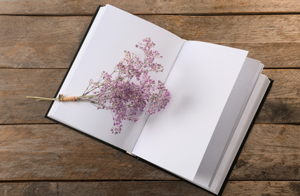 Karma Kids Yoga - Buch